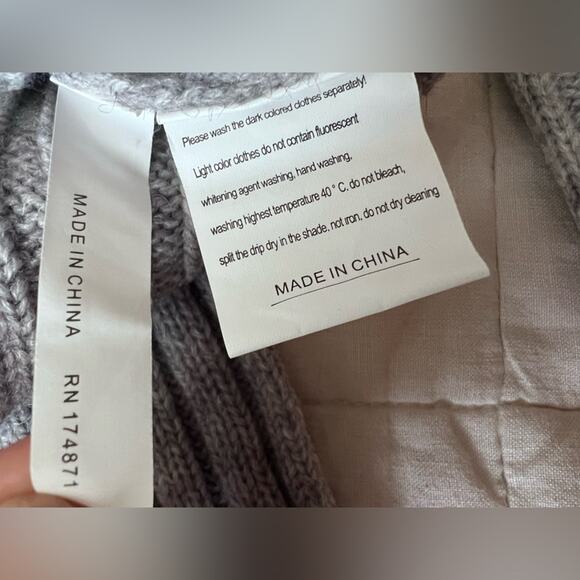 NWT Avantlook Artsy Grey Chunky Rib Knit Asymmetrical Cut Mini Dress / Tunic - S - Picture 5 of 9